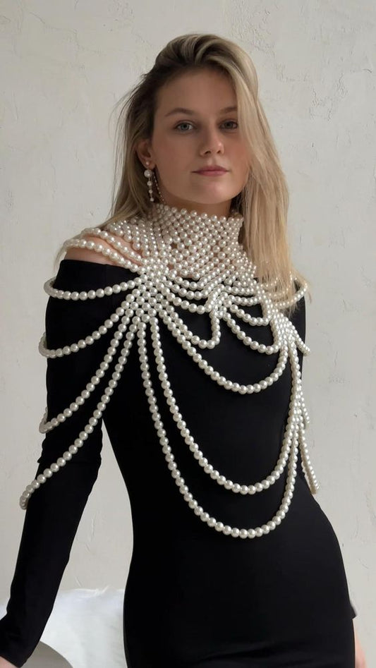 Couture Pearl Body Chain Cape – Opulent Statement Necklace for Glamorous Evenings